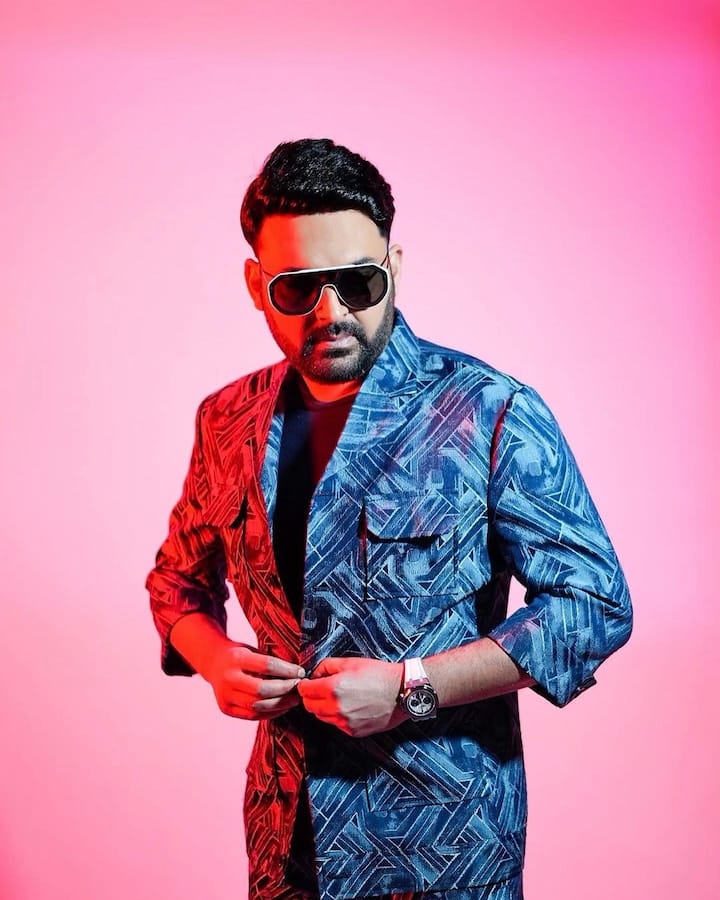 कपिल शर्मा का नया स्टाइलिश लुक लोगों को खूब इंप्रेस कर रहा है और फैंस कमेंट कर उनकी तारीफ कर रहे हैं.