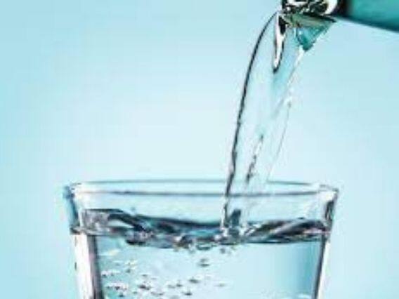 Water Use: Using water will increase metabolism, calories will also be burned Water Use: પાણીના ઉપયોગથી વધારો મેટાબોલિઝમ,  કેલરી પણ થશે બર્ન