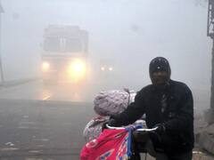 Delhi Weather Update: जमा देगी जनवरी, दर्ज हुआ 1.9 डिग्री तापमान, तस्वीरों में देखें ठिठुरती दिल्ली