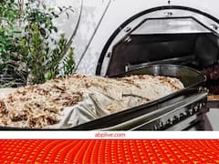 यहां मरने के बाद इंसानों के शरीर की बनाई जाती है खाद! वजह भी जानिए ऐसा क्यों किया जाता है