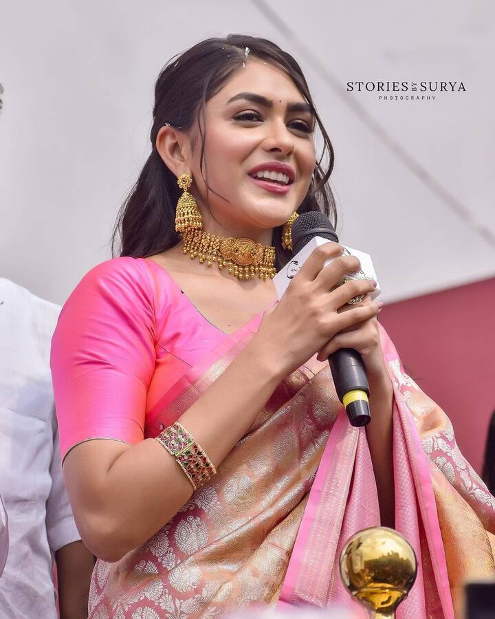 லஸ்ட் ஸ்டோரிஸில் தமன்னாவுடன் நடிக்க உள்ளார் மிருணாள்