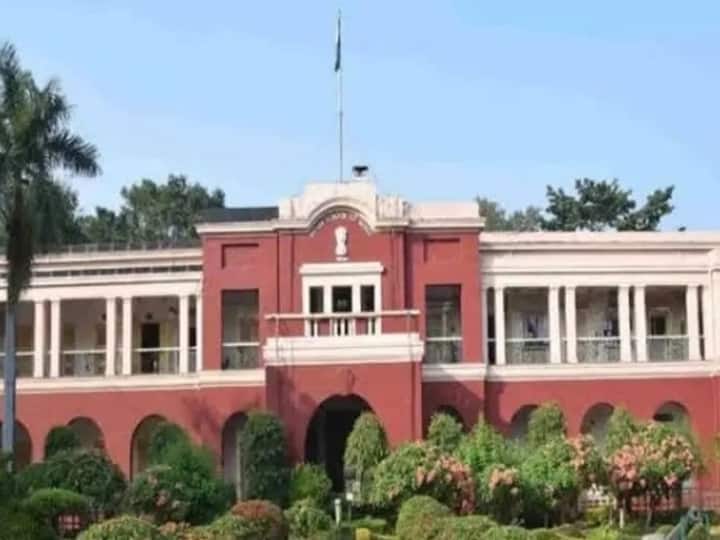 Jharkhand Corona News Entry of Covid in Dhanbad IIT ISM student from abroad found positive ann Jharkhand Corona Upadte: धनबाद के IIT ISM में कोविड की एंट्री, विदेश से आया एक छात्र मिला पॉजिटिव