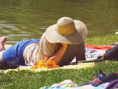 5 दिन की छुट्टी को ऐसे बनाएं 20 दिन की लीव... एक दिन की छुट्टी लेकर 4 दिन नहीं जाना होगा ऑफिस