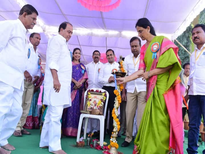 Nirmal state level science fair 2023 started minister Sabitha Indrareddy IK Reddy DNN Nirmal News : నిర్మల్ లో రాష్ట్ర స్థాయి సైన్స్ ఫేర్, ఈ నెల 11 వరకు ప్రదర్శన పోటీలు