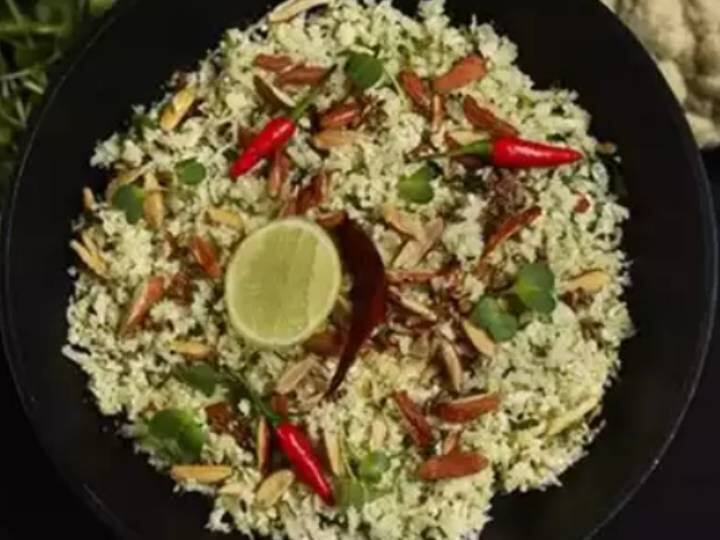 Almond and Cauliflower Rice Salad Recipe: सेहत और स्वाद एक साथ, बादाम और फूलगोभी चावल का सलाद से बनी यह रेसिपी में हर चीज भरपूर मात्रा में है.