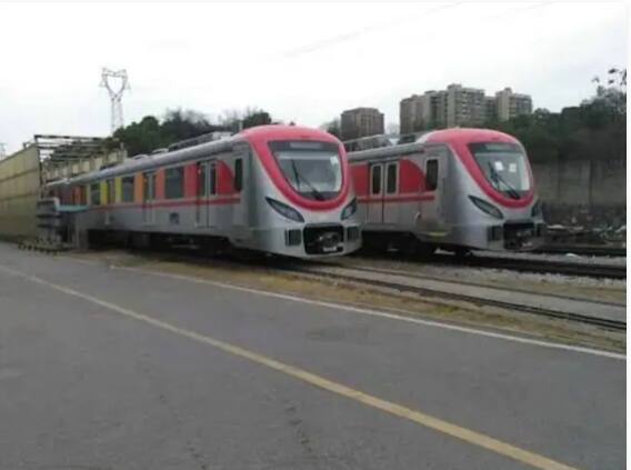 ​Metro Job​​s 2023  : ਮਹਾਰਾਸ਼ਟਰ ਮੈਟਰੋ ਰੇਲ ਕਾਰਪੋਰੇਸ਼ਨ ਲਿਮਿਟੇਡ (MMRCL) ਨੇ ਇੱਕ ਭਰਤੀ ਨੋਟੀਫਿਕੇਸ਼ਨ ਜਾਰੀ ਕੀਤਾ ਹੈ। ਜਿਸ ਲਈ ਅਰਜ਼ੀ ਦੀ ਪ੍ਰਕਿਰਿਆ ਚੱਲ ਰਹੀ ਹੈ। ਦਿਲਚਸਪੀ ਰੱਖਣ ਵਾਲੇ ਅਤੇ ਯੋਗ ਉਮੀਦਵਾਰ ਅਪਲਾਈ ਕਰਨ ਲਈ mmrcl.com 'ਤੇ ਜਾਉ। ਇਸ ਭਰਤੀ ਲਈ ਅਪਲਾਈ ਕਰਨ ਦੀ ਆਖਰੀ ਮਿਤੀ 18 ਜਨਵਰੀ 2023 ਰੱਖੀ ਗਈ ਹੈ।