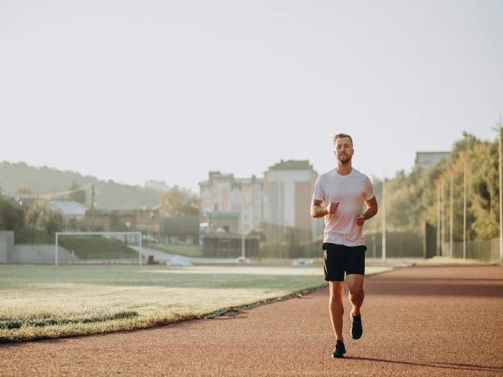 this things you should never do after a long run Running For Health: वर्कआउट के बाद आप भी तो नहीं करते हैं ये गलतियां, जान लें इससे पहले हो शरीर को नुकसान