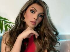 'सलमान ने इतना मारा कि सर्जरी करवानी पड़ी, तब्बू भी मेरी हालत देखकर रोने लगीं', सालों बाद छलका एक्ट्रेस का दर्द