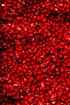 Pomegranate : जाणून घेऊया डाळिंबाचे इतर फायदे..