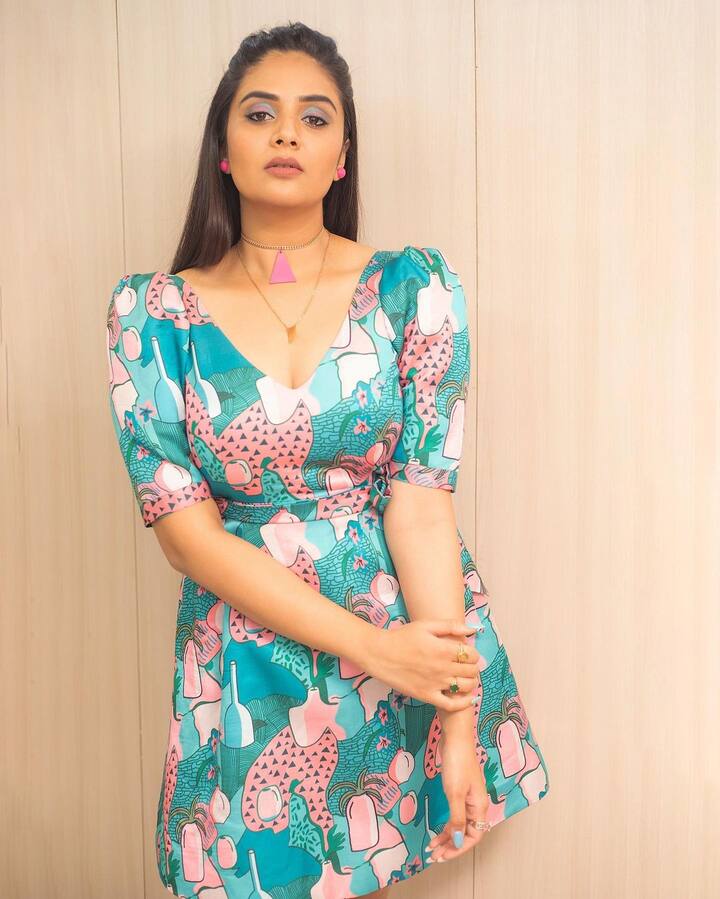 శ్రీముఖి అందమైన ఫోటోలు. Image Credit: Sreemukhi/Instagram
