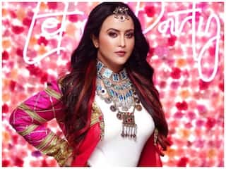 Amruta Fadnavis Net Worth: महाराष्ट्र के डिप्टी CM देवेंद्र फडणवीस की पत्नी Amruta हैं बेहद स्टाइलिश, जानिए-कितनी प्रॉपर्टी की हैं मालकिन