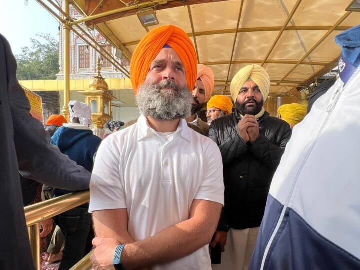 Rahul Gandhi visits Golden Temple ahead of Punjab leg of Bharat Jodo Yatra Bharat Jodo Yatra: अमृतसर के स्वर्ण मंदिर पहुंचे राहुल गांधी, कल से पंजाब में शुरू होगी भारत जोड़ो यात्रा