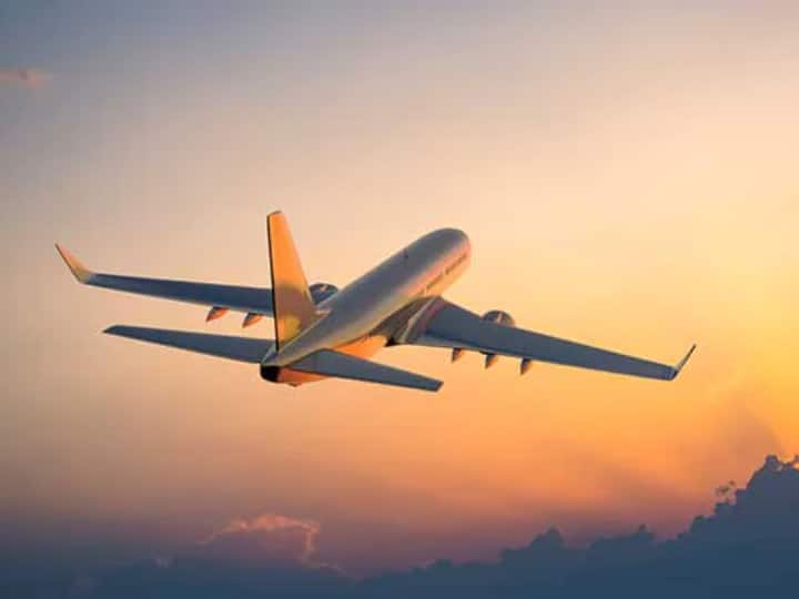 Bengaluru Flight takes off to Delhi as 54 passengers wait on bus Bengaluru: इंतजार करते रहे 54 पैसेंजर, दिल्ली रवाना हो गई फ्लाइट, एयरलाइन ने गलती पर कही ये बात