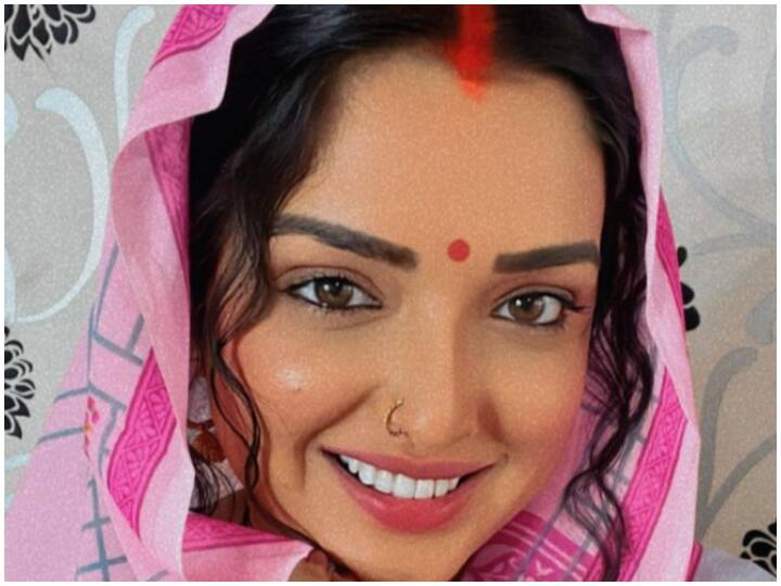 लगातार कई फिल्मों में साथ काम करने की वजह से निरहुआ और आम्रपाली के अफेयर की खबरें भी चर्चा में रहीं, लेकिन यह हकीकत नहीं है.