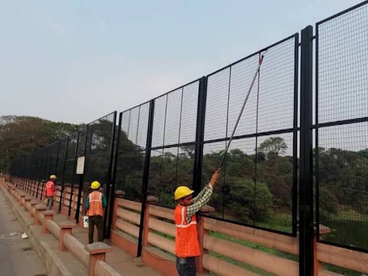 शहरातील प्रत्येक परिसरात मोठ्या प्रमाणात सौंदर्यीकरण सुरु आहे.