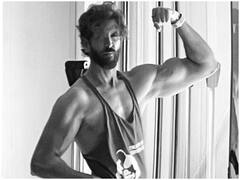 Hrithik Roshan Birthday: तलाक-डिप्रेशन, अफेयर और विवाद... ऐसी रही है ऋतिक रोशन की पर्सनल-प्रोफेशनल लाइफ