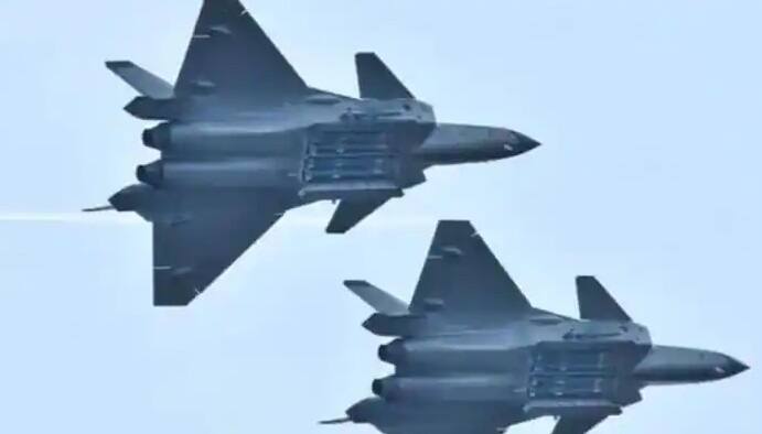 China Taiwan Clash: China sends 57 planes near Taiwan in high-intensity combat exercise China Taiwan Clash: જર્મનીના સાંસદ તાઇવાન પહોંંચ્યા,  ચીને 57 ફાઇટર જેટ્સ મોકલી આપી વોર્નિંગ