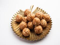 Winter Laddoo Recipes: рд╕рд░реНрджрд┐рдпреЛрдВ рдореЗрдВ рдЬреЛрдбрд╝реЛрдВ рдХреЗ рджрд░реНрдж рд╕реЗ рд╣реИрдВ рдкрд░реЗрд╢рд╛рди? рддреЛ рдШрд░ рдкрд░ рдЯреНрд░рд╛рдИ рдХрд░реЗрдВ рдпреЗ рд╡рд┐рдВрдЯрд░ рд╕реНрдкреЗрд╢рд▓ рд▓рдбреНрдбреВ рд░реЗрд╕рд┐рдкреА