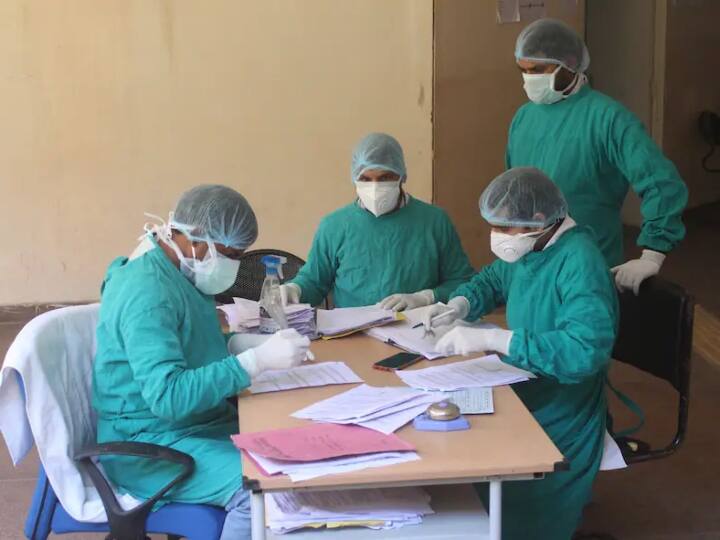 coronavirus outbreak in Delhi india report 8 new covid cases one death last 24-hours Delhi Corona News: साल 2023 में दिल्ली में कोरोना से पहली मौत, 24 घंटे में सामने आए कोविड के 8 नए केस