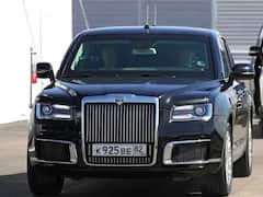 powerful Leaders Cars : पुतिनपासून ते किम जोंगपर्यंत मोठे नेते 'या' वाहनांतून प्रवास करतात; किंमत ऐकून तुम्हालाही धक्का बसेल
