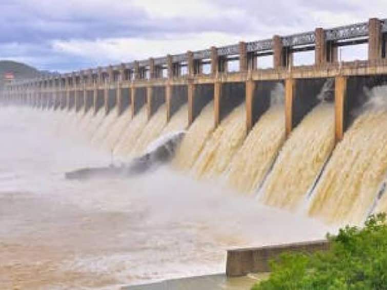 3,700 Indian dams will lose 26% storage capacity by 2050: UN study 3,700 அணைகளில் குறையும் நீர் சேமிப்பு.. இந்தியாவுக்கு காத்திருக்கும் ஆபத்து.. ஐ.நா கொடுத்த ஷாக் ரிப்போர்ட்