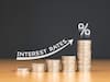 Bank Interest Rate Hike: వడ్డీ రేట్లు పెంచిన HDFC Bank & IOB, కొత్త బాదుడు ఎంతంటే?