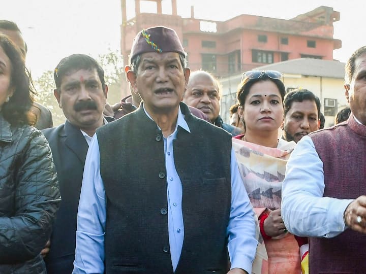 Joshimath Sinking Former CM Harish Rawat Attack BJP for breaking down house ANN Joshimath Sinking: 'सरकार में नहीं स्थिति से निपटने की समझ', जोशीमठ मामले पर पूर्व CM हरीश रावत का धामी सरकार पर हमला