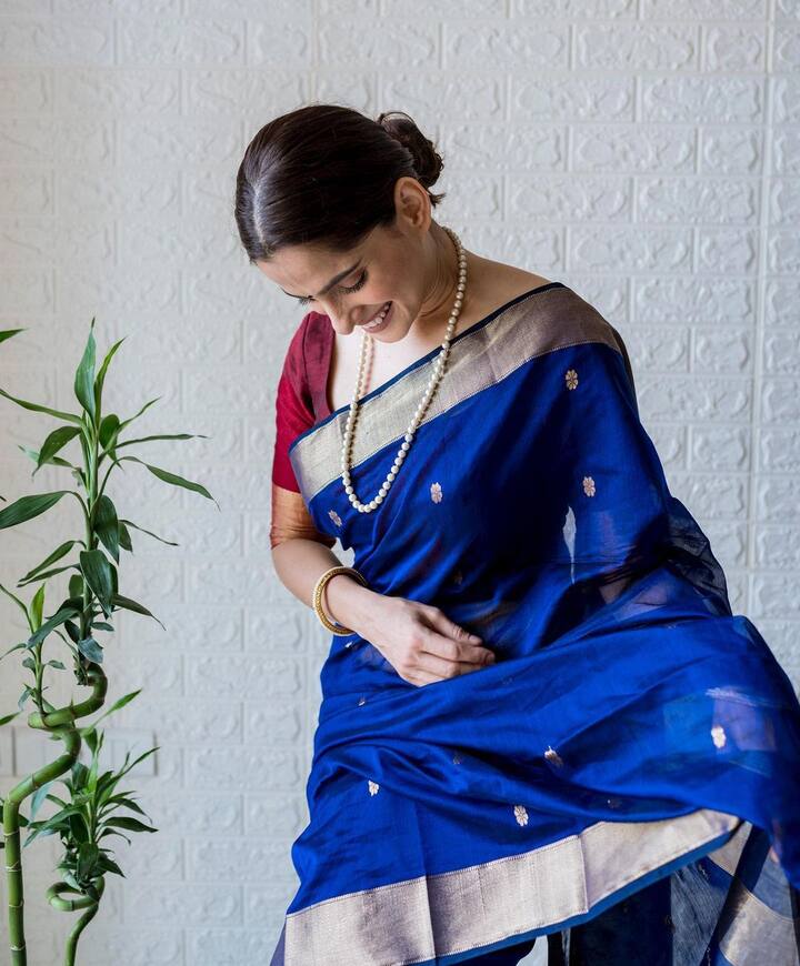 प्रियाच्या अभिनयाला प्रेक्षकांची पसंती मिळते. (Priya Bapat/instagram)