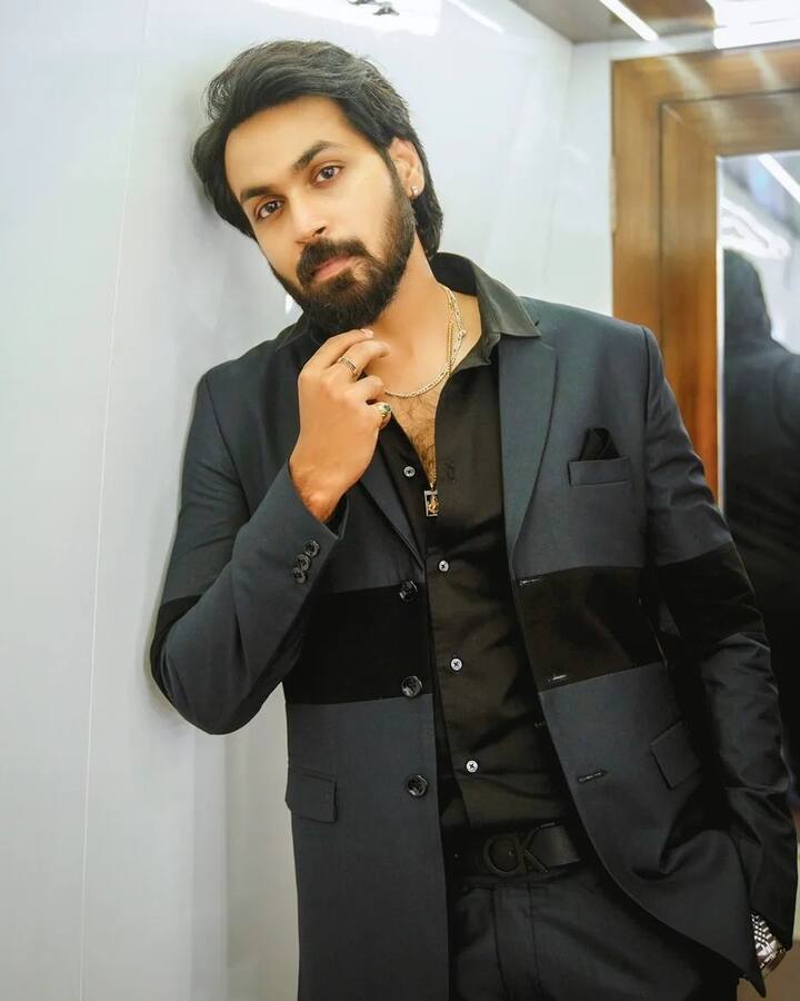 2001లో 'నరసింహ నాయుడు'తో బాల నటుడిగా కెరీర్ ప్రారంభించిన మానస్... ఝలక్ (2015) సినిమాతో హీరోగా ఎంట్రీ ఇచ్చాడు. 'ప్రేమికుడా',' గోలి సోడా' సహా పలు సినిమాల్లో నటించాడు. అయితే కె. రాఘవేంద్రరావు నిర్మించిన 'కోయిలమ్మ' సీరియల్ మానస్ కి మంచి క్రేజ్ ఇచ్చింది.