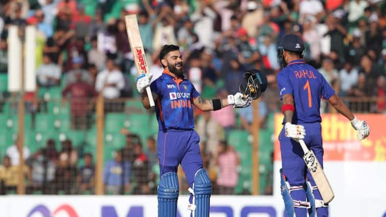 IND vs SL 1st ODI: Virat Kohli could break Sachin Tendulkar's couple of records IND vs SL 1st ODI: প্রথম ওয়ান ডেতেই সচিনের রেকর্ড ভেঙে ইতিহাস সৃষ্টির হাতছানি কোহলির সামনে