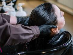 Hair Care: শীতের মরসুমে চুলের যত্ন নেওয়ার জন্য অবশ্যই মেনে চলুন এই নিয়মগুলো