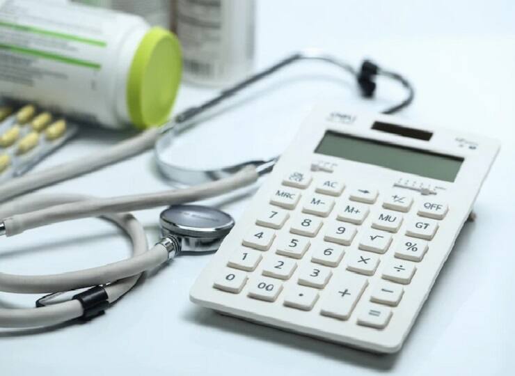 Customs Duty Removal of Health Cess Medical Devices in Budget HealthCare Budget: हेल्थकेयर से जुड़े उपकरणों पर कस्टम ड्यूटी को कम करने की मांग, जानिए क्या है वजह