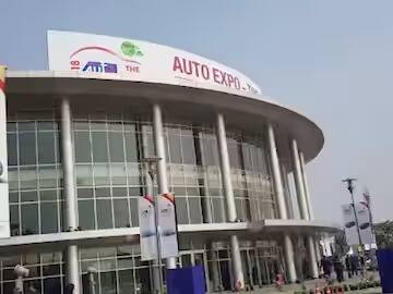 শুরু হয়ে গিয়েছে অটো এক্সপো ২০২৩। তিনবছর আয়োজিত হয়েছে এই ইভেন্ট। দিল্লির প্রগতি ময়দানে চলছে অটো এক্সপো ২০২৩। এই ইভেন্ট চলবে ১৮ জানুয়ারি পর্যন্ত।