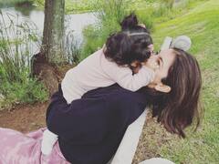 वामिका के दूसरे जन्मदिन पर अनुष्का शर्मा ने शेयर की खास तस्वीर, लिखा प्यारा कैप्शन