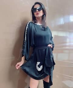 Sunny Leone: ब्लैक कलर की ड्रेस में सनी लियोनी का कातिलाना अंदाज, पार्टी में जाने के लिए है एकदम परफेक्ट