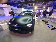 Auto Expo 2023: हुंडई ने अपनी इलेक्ट्रिक कार आयोनिक 6 को किया पेश, देखें तस्वीरें