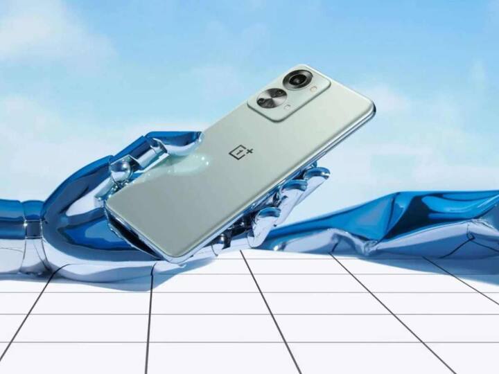 OnePlus Nord 2T 5G (Rs 28,999): With its trademark clean UI, smooth performance, and fast charging, OnePlus Nord comes with a compact AMOLED display. The series also features a flagship-level Sony IMX 766 50-megapixel sensor along with optical image stabilisation. (Image: OnePlus)