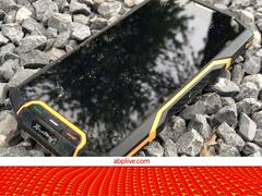 Rugged Phone क्या होता है, लोग रुग्ड फोन कब खरीदते हैं? देखिए टॉप 10 रुग्ड फोन की लिस्ट