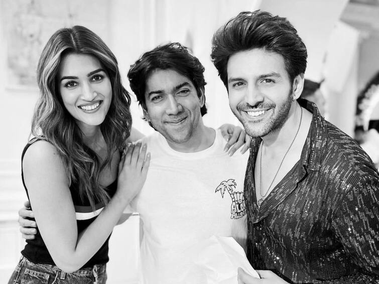 Kartik Aaryan and Kriti Sanon starrer Shehzada First Look Poster Out tomorrow trailer out 'Shehzada': প্রকাশ্যে কার্তিক-কৃতীর 'শেহজাদা'র প্রথম পোস্টার, আগামীকাল আসছে ট্রেলার