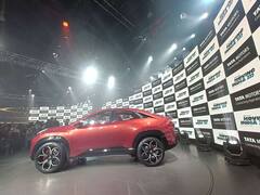 Auto Expo 2023: टाटा ने अपनी नई एसयूवी कार टाटा कर्व के पेट्रोल वेरिएंट से उठाया पर्दा, देखें तस्वीरें