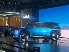 Kia EV9: ఇలాంటి కారు హాలీవుడ్ సినిమాల్లోనే చూసి ఉంటారు - త్వరలో మన రోడ్లపై!