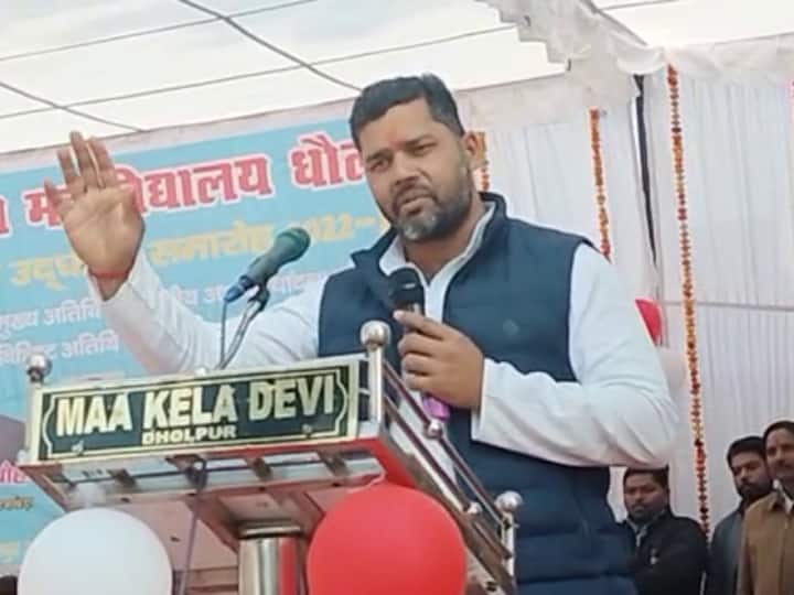 Rajasthan Congress Crisis Dholpur Ashok Chandna address students slogans Sachin Pilot Zindabad ann Dholpur News: राजस्थान की सियासत में फिर हलचल, मंत्री अशोक चांदना के संबोधन में 'सचिन पायलट जिंदाबाद' के नारे