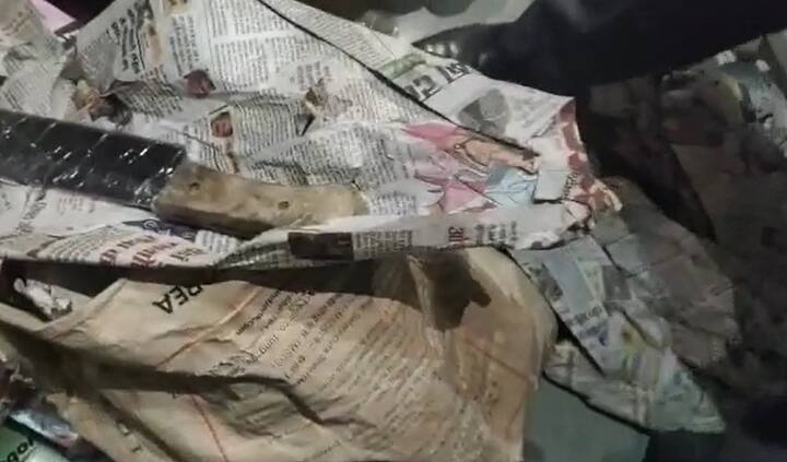 त शहरातील 3,765 गुन्हेगारांची चौकशी केली. पोलिसांनी मध्यरात्री विशेष मोहीम राबवून गुन्हेगारांची चौकशी केली. तपासात 698 गुन्हेगार एकाच पत्त्यावर राहत असल्याचे निष्पन्न झालं. त्यांच्याकडून पिस्तूल, काडतुसे, 145 कोयते जप्त करण्यात आले.