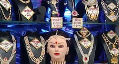 In Pics : तिळ गुळ घ्या गोड गोड बोला! मकर संक्रांतीनिमित्त पुण्याची बाजारपेठ सजली