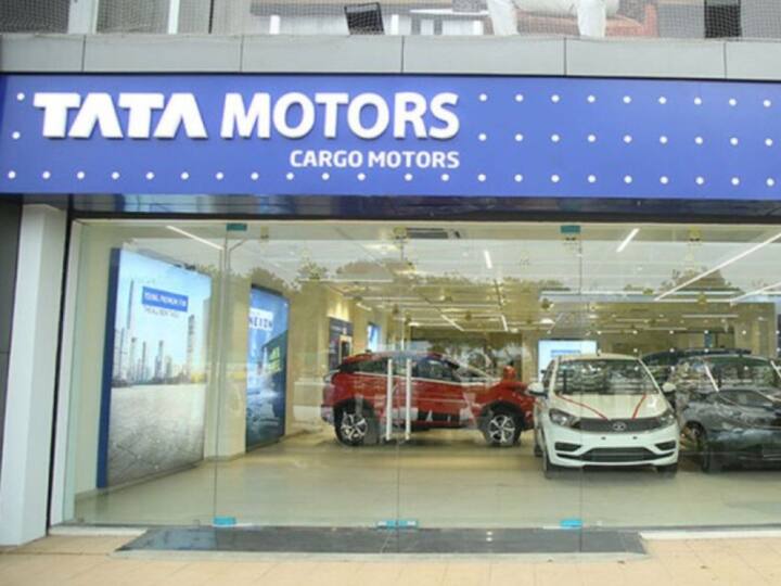 Tata Motors completes acquisition of Ford's Sanand manufacturing plant, check details Tata Motors Ford Plant: టాటా మోటార్స్‌ చేతికి ఫోర్డ్‌ కార్ల ఫ్లాంట్‌, ₹725 కోట్లకు డీల్‌ ఫినిష్‌