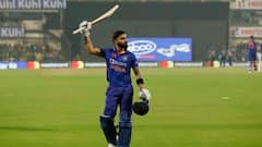 প্রত্যাশার চাপে ক্রমেই বাড়ছিল বিরক্তি, সেঞ্চুরির পর স্বীকারোক্তি বিরাটের