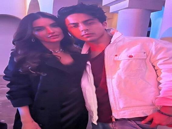 Pakistani actress Sadia Khan REACTS to dating rumours with Aryan Khan Aryan Khanકરી રહ્યો છે પાકિસ્તાની અભિનેત્રીને ડેટ? સાદિયા ખાને તોડ્યું મૌન