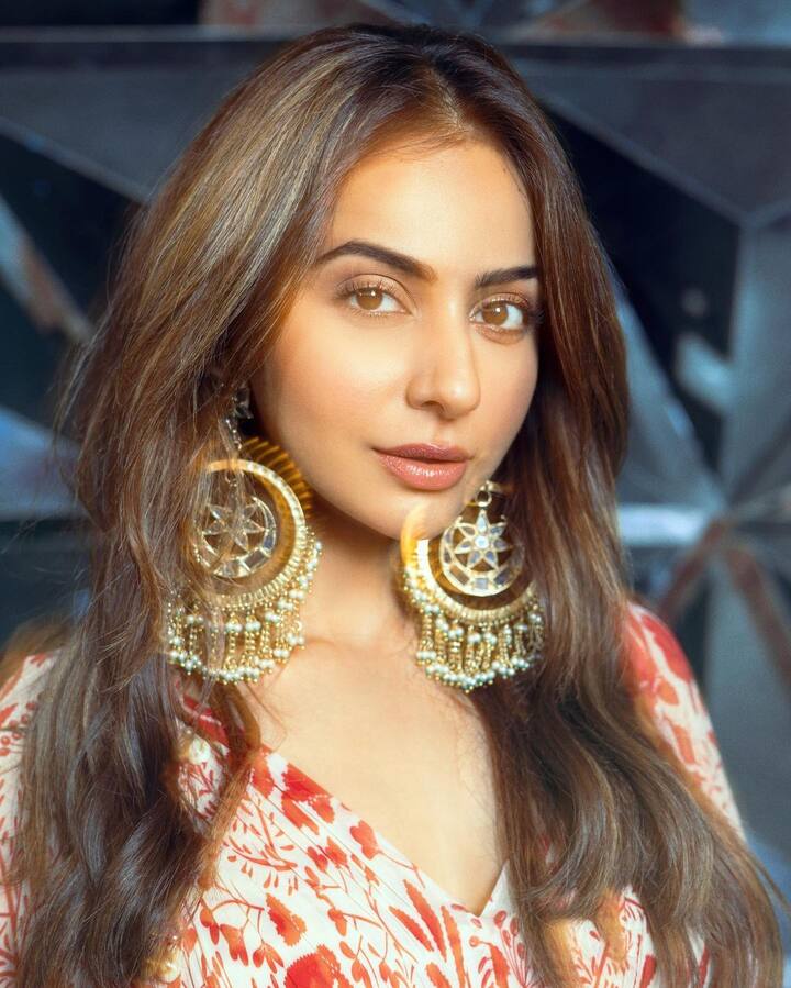 या अभिनेत्रीने साऊथ सिनेमापासून बॉलिवूडपर्यंत आपल्या अभिनयाची जादू चालवली आहे.(फोटो सौजन्य :rakulpreet/इंस्टाग्राम)