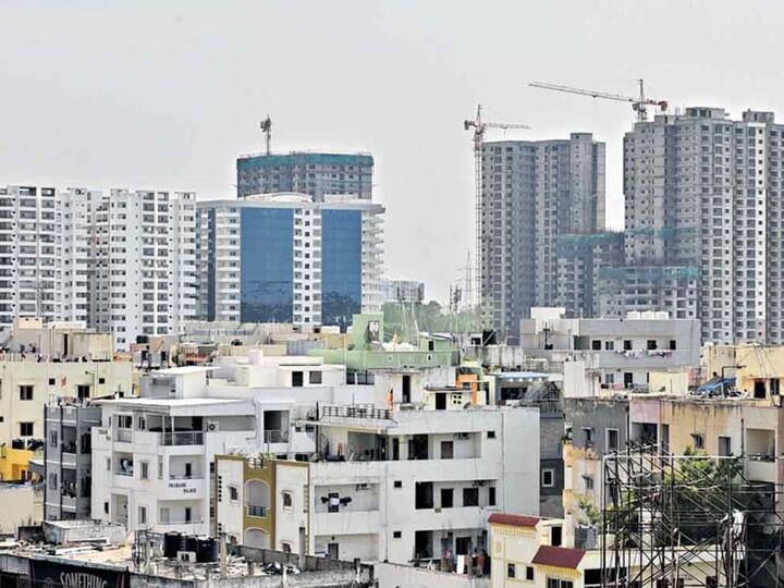 Housing sales in 2022 hits 9-yr high office leasing rises 36 percent in top 8 cities Knight Frank, check details Housing sales 2022: హైదరాబాద్‌లో రియల్‌ ఎస్టేట్‌ జోరు - ఇటుకలు కొన్నంత ఈజీగా ఇళ్లను కొనేస్తున్నారు