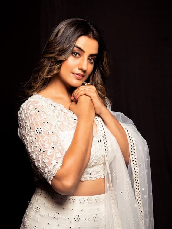 Pawan Singh से रिश्ता टूटने के बाद कैसे बदली Akshara Singh की जिंदगी ? | Akshara Singh Interview